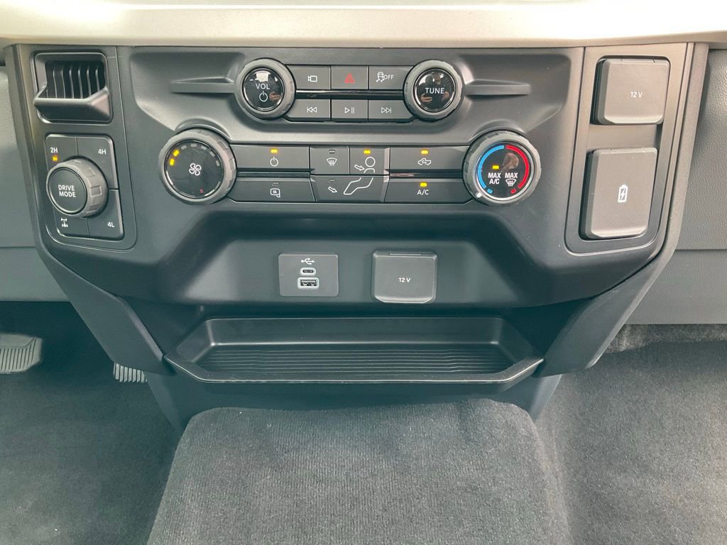 Used 2025 Ford F350 XL w/ STX Appearance Package image 33