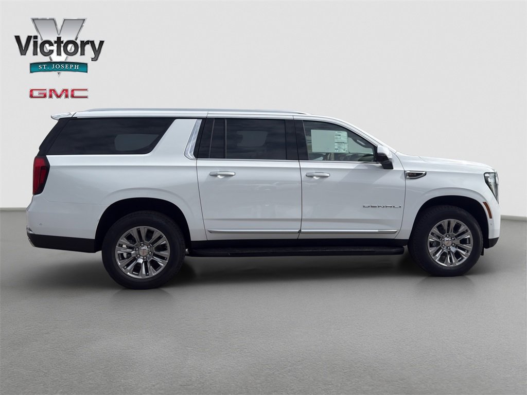 New 2026 GMC Yukon XL Denali image 18