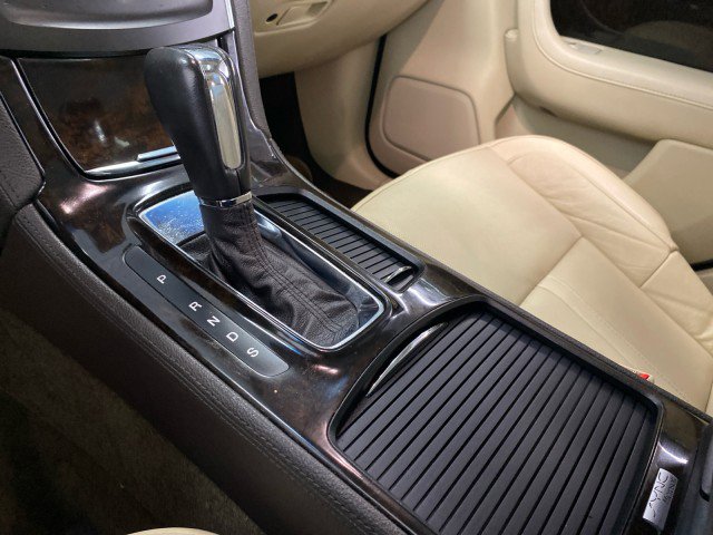 Used 2015 Lincoln MKS AWD w/ Equipment Group 101A image 24
