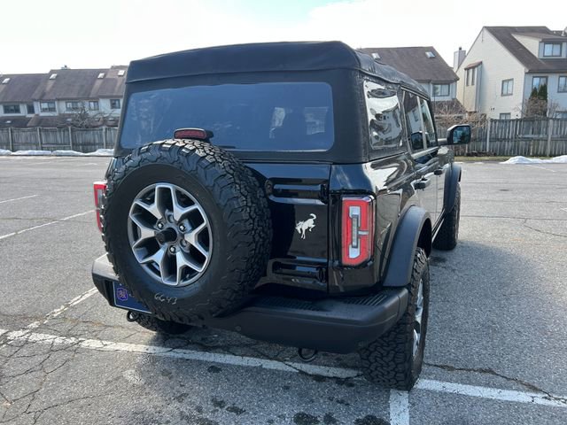 Used 2025 Ford Bronco Badlands image 10