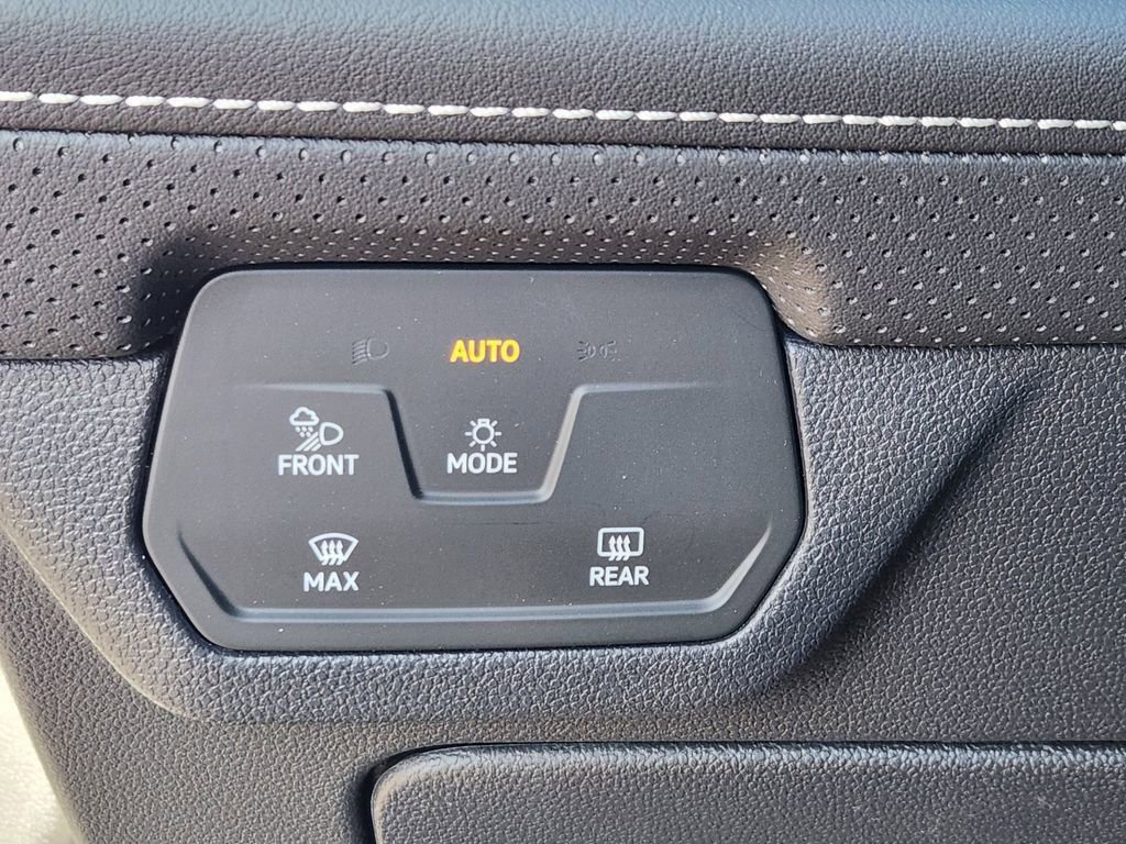 New 2026 Volkswagen Atlas SEL Premium R-Line image 12