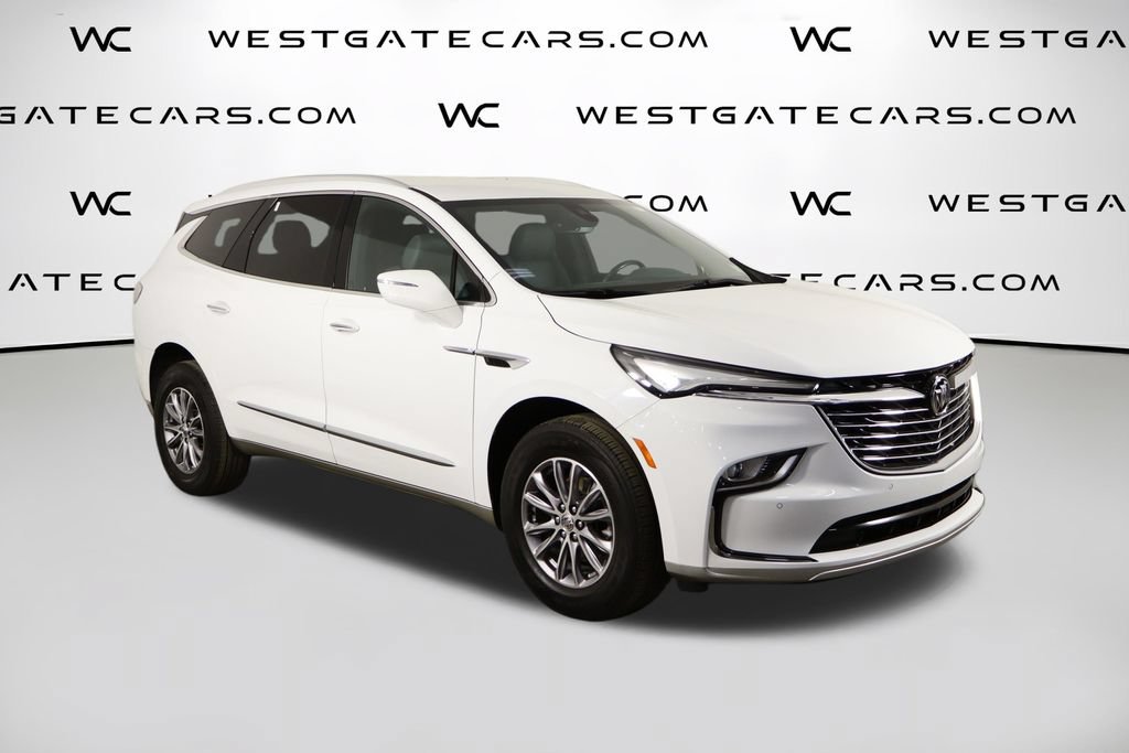 Used 2023 Buick Enclave Essence w/ Trailering Package, 5000 lbs. FWD image 43