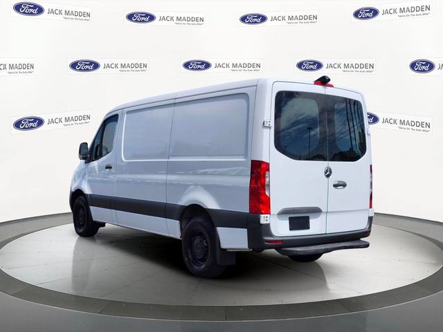 Used 2021 Mercedes-Benz Sprinter 1500 image 3