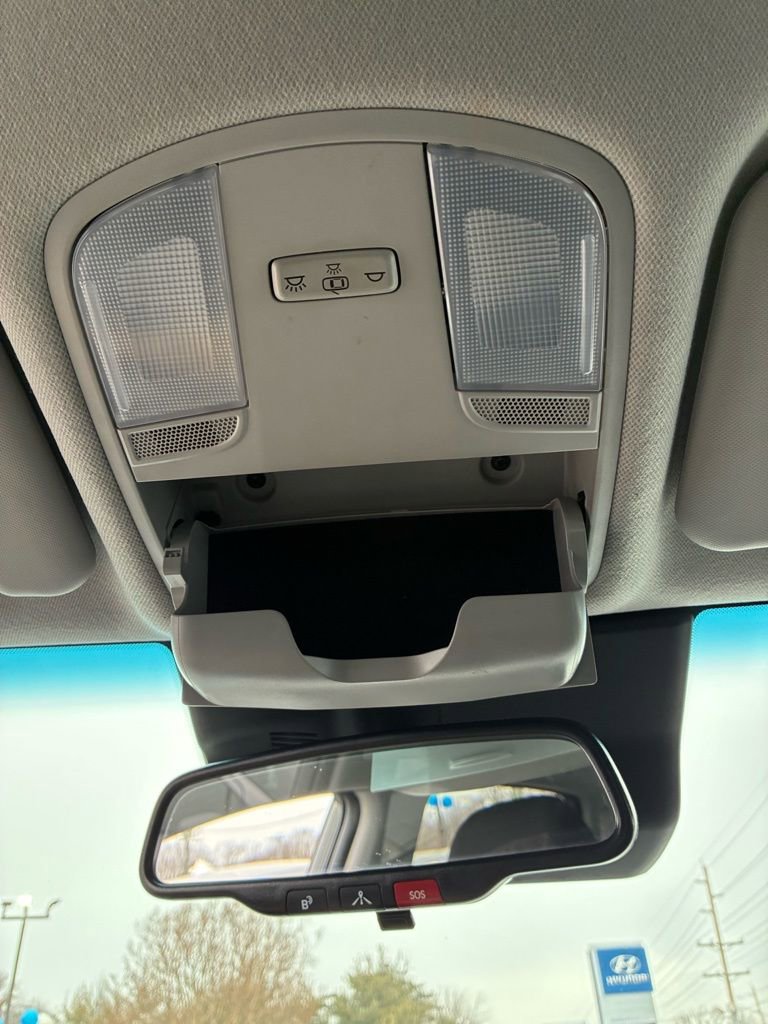 Used 2023 Hyundai Kona SEL image 39