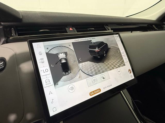 Used 2025 Land Rover Range Rover Velar Dynamic SE AWD/4WD image 21
