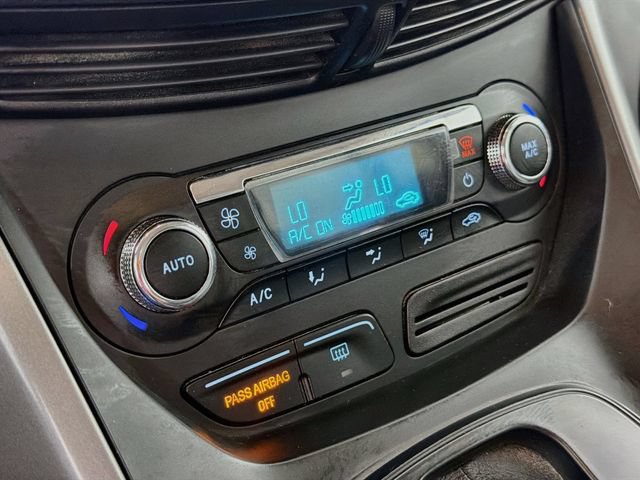 Used 2016 Ford Escape SE w/ Equipment Group 201A AWD/4WD image 15