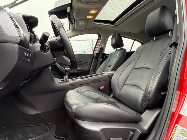 Used 2018 MAZDA MAZDA3 Grand Touring w/ Premium Equipment Package image 12