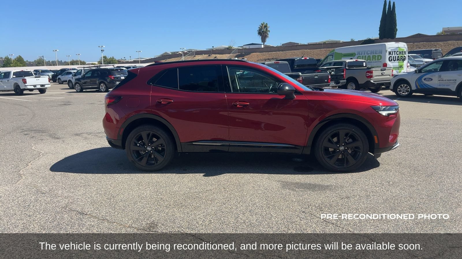 Used 2023 Buick Envision Preferred FWD image 4