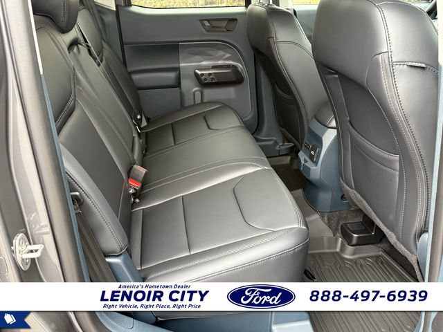 New 2026 Ford Maverick Lariat w/ Black Appearance Package image 17