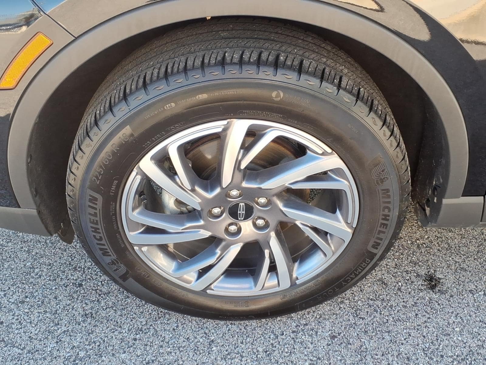 Certified 2024 Lincoln Corsair AWD image 10