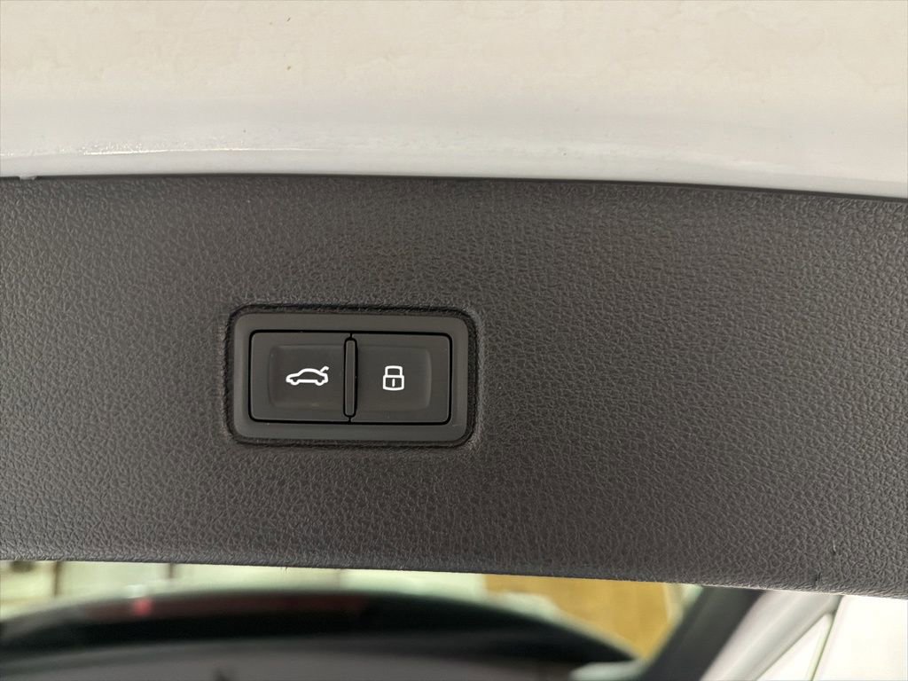 Used 2019 Audi Q7 2.0T Premium Plus w/ Premium Plus Package image 45