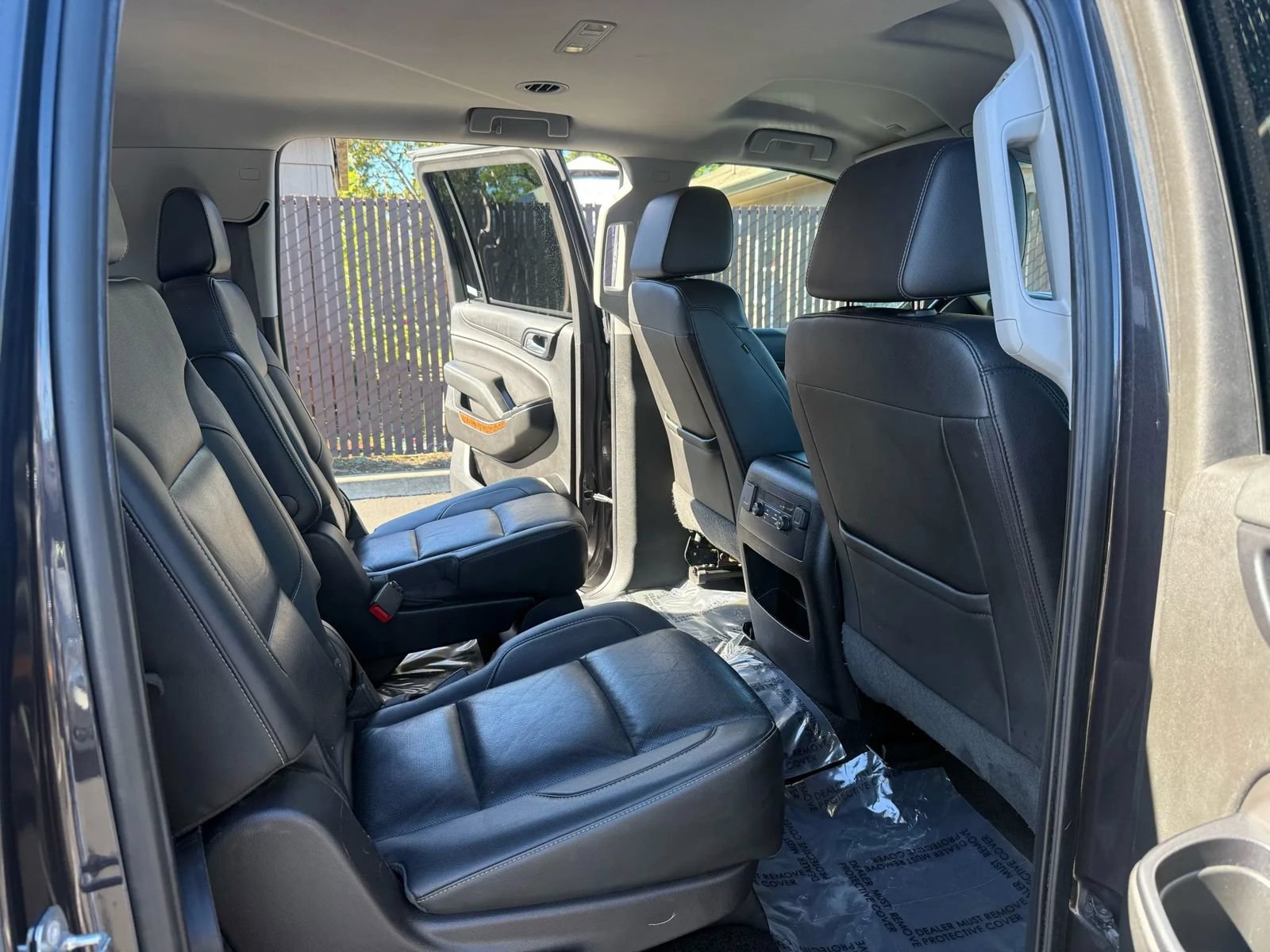 Used 2018 Chevrolet Suburban Premier AWD/4WD image 14