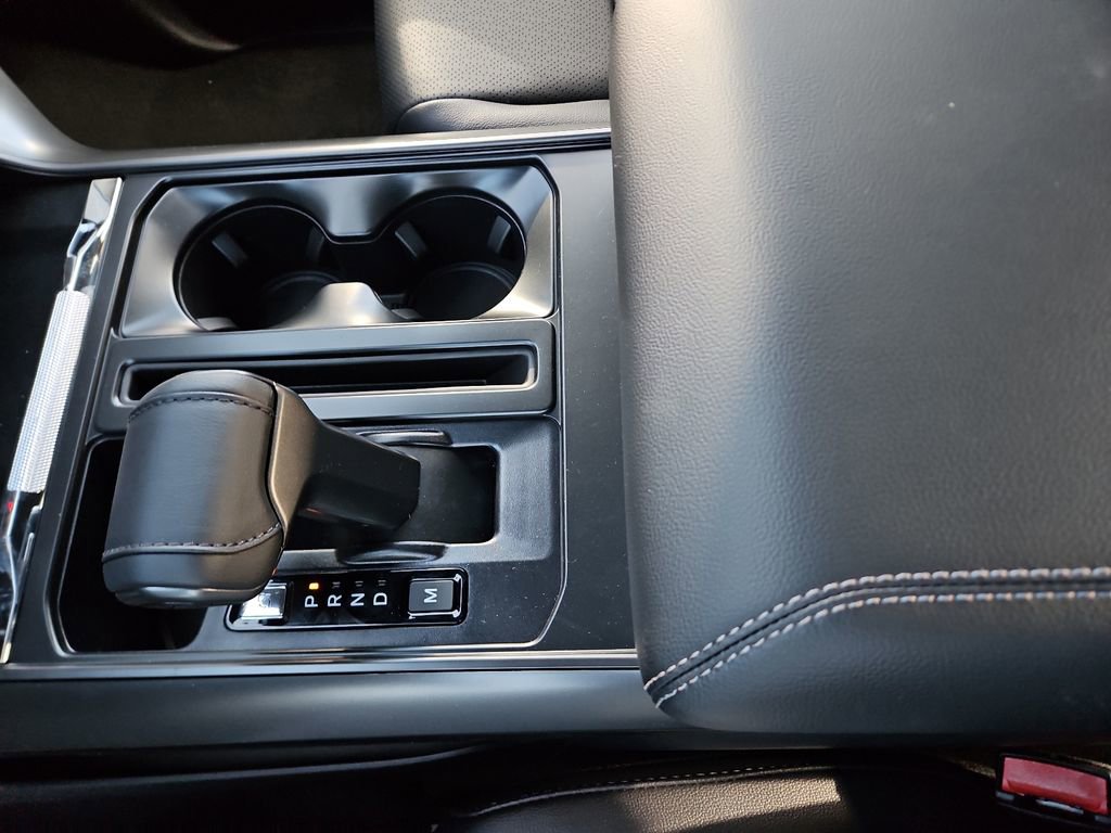 New 2026 Ford F150 Lariat w/ Equipment Group 501A Mid image 28