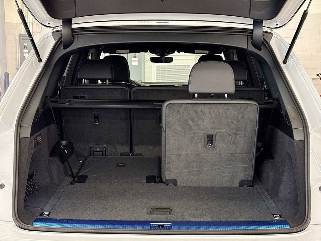 New 2025 Audi Q7 3.0T Premium Plus AWD/4WD image 21
