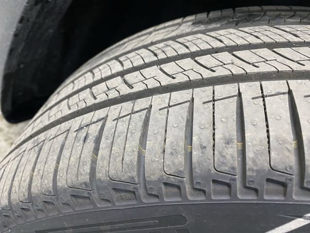 New 2026 Jeep Cherokee Overland w/ Trailer Tow Group image 40