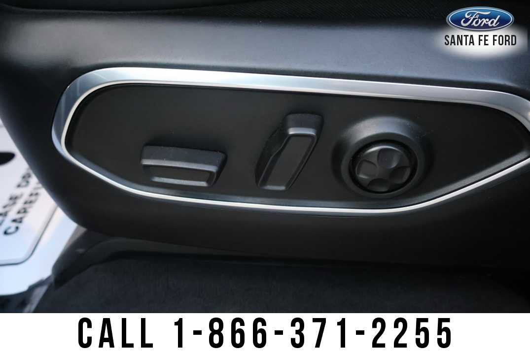 Used 2024 Jeep Wagoneer L Series II w/ Flexible Seating Group AWD/4WD image 11