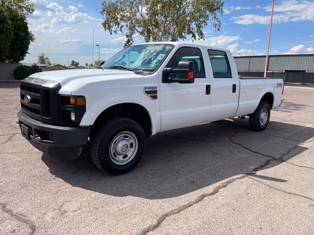 Used 2010 Ford F250 XL AWD/4WD image 4