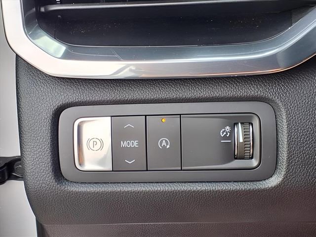 Used 2025 GMC Acadia Elevation image 19