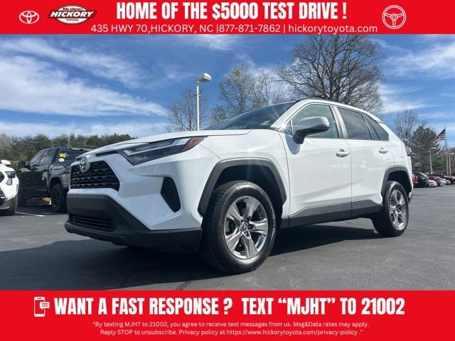 Used 2024 Toyota RAV4 XLE image 1