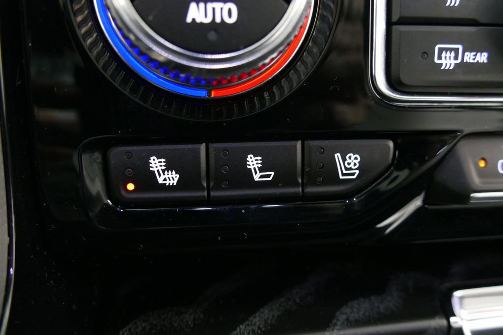 Used 2024 GMC Yukon Denali w/ Max Trailering Package AWD/4WD image 15