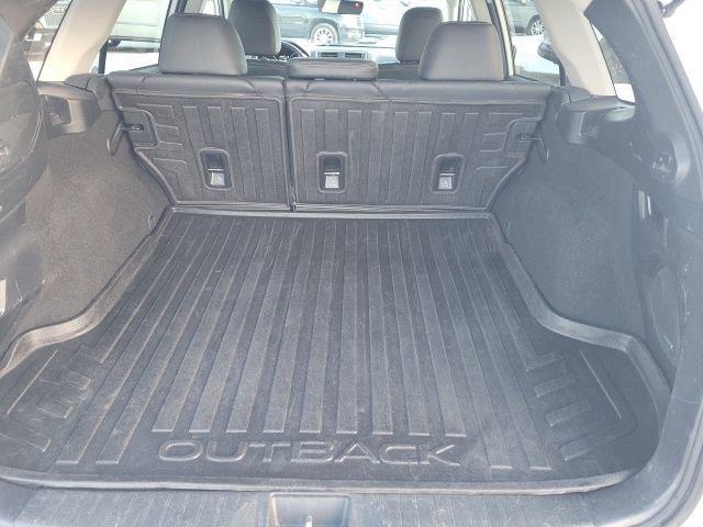 Used 2018 Subaru Outback 2.5i Limited image 25
