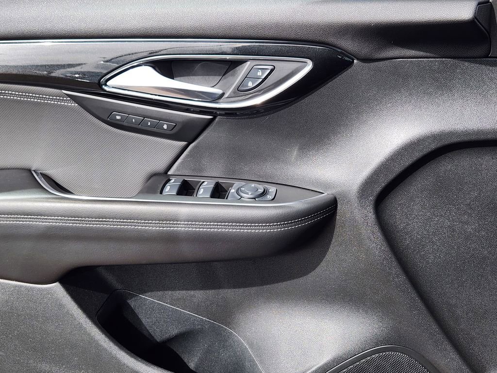 Used 2024 Buick Envision Preferred image 14