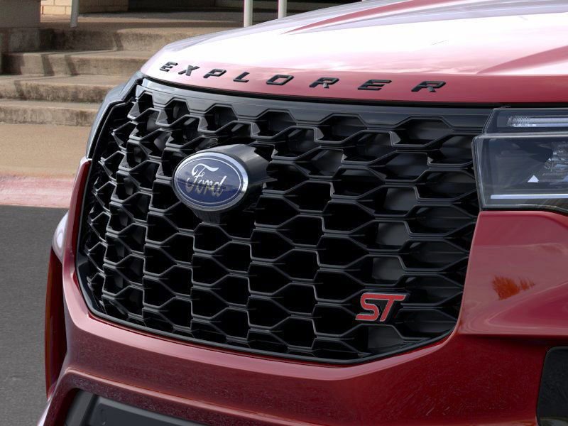 New 2025 Ford Explorer ST image 19