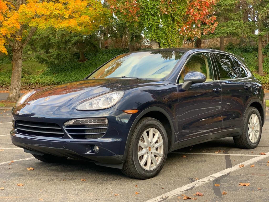 Used 2012 Porsche Cayenne image 1
