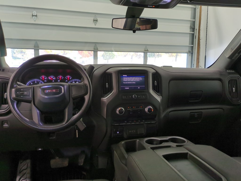 Used 2022 GMC Sierra 3500 Pro w/ Convenience Package AWD/4WD image 7