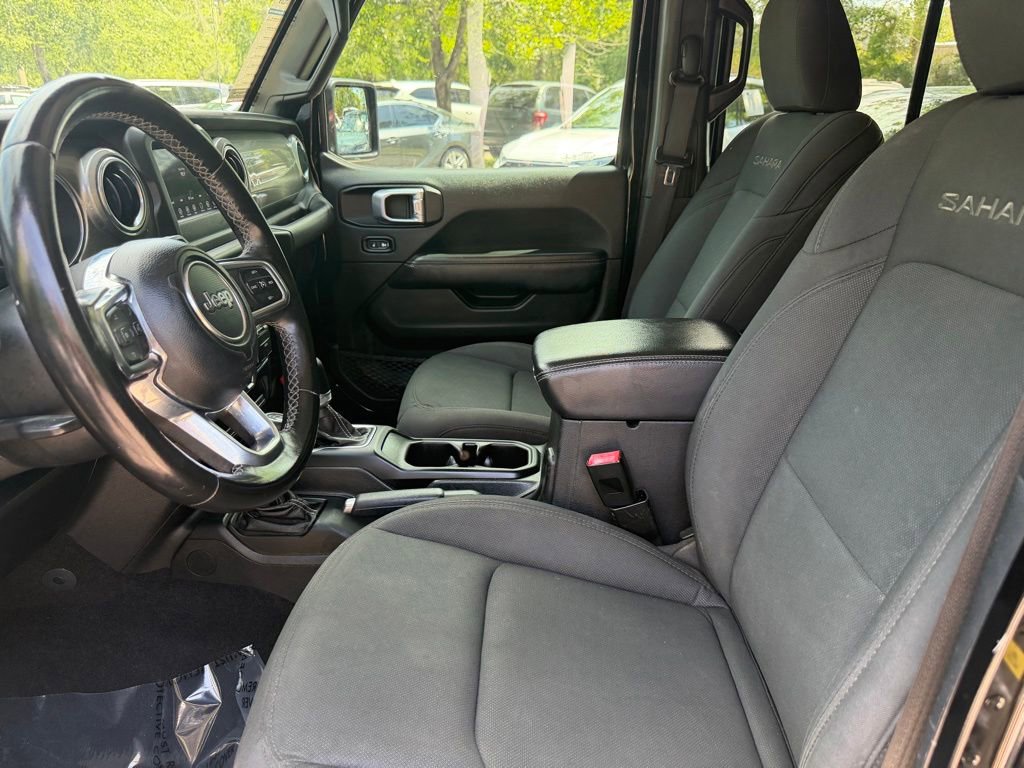 Used 2021 Jeep Wrangler Unlimited Sahara w/ Safety Group AWD/4WD image 18