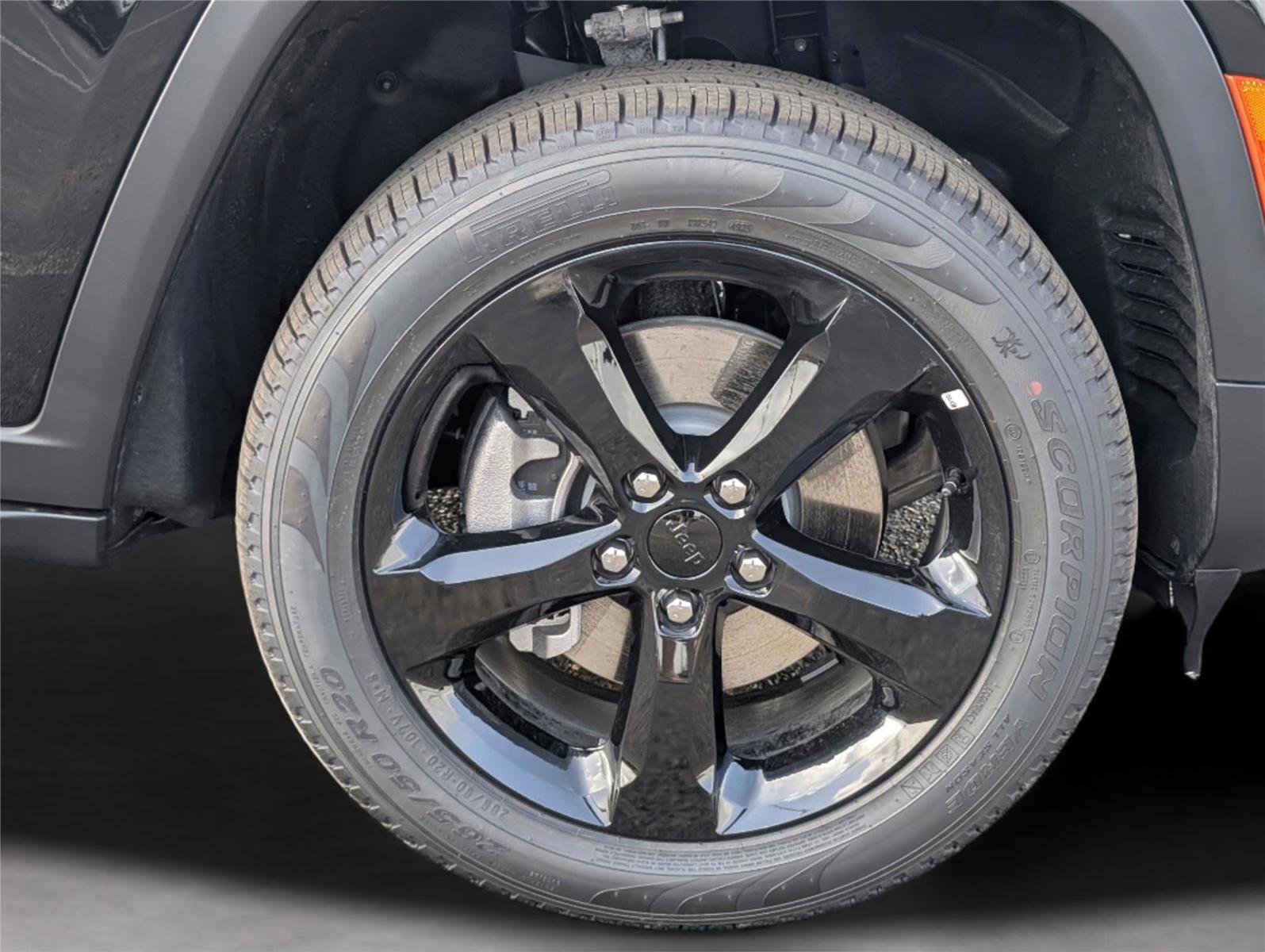 New 2026 Jeep Grand Cherokee L Limited image 38