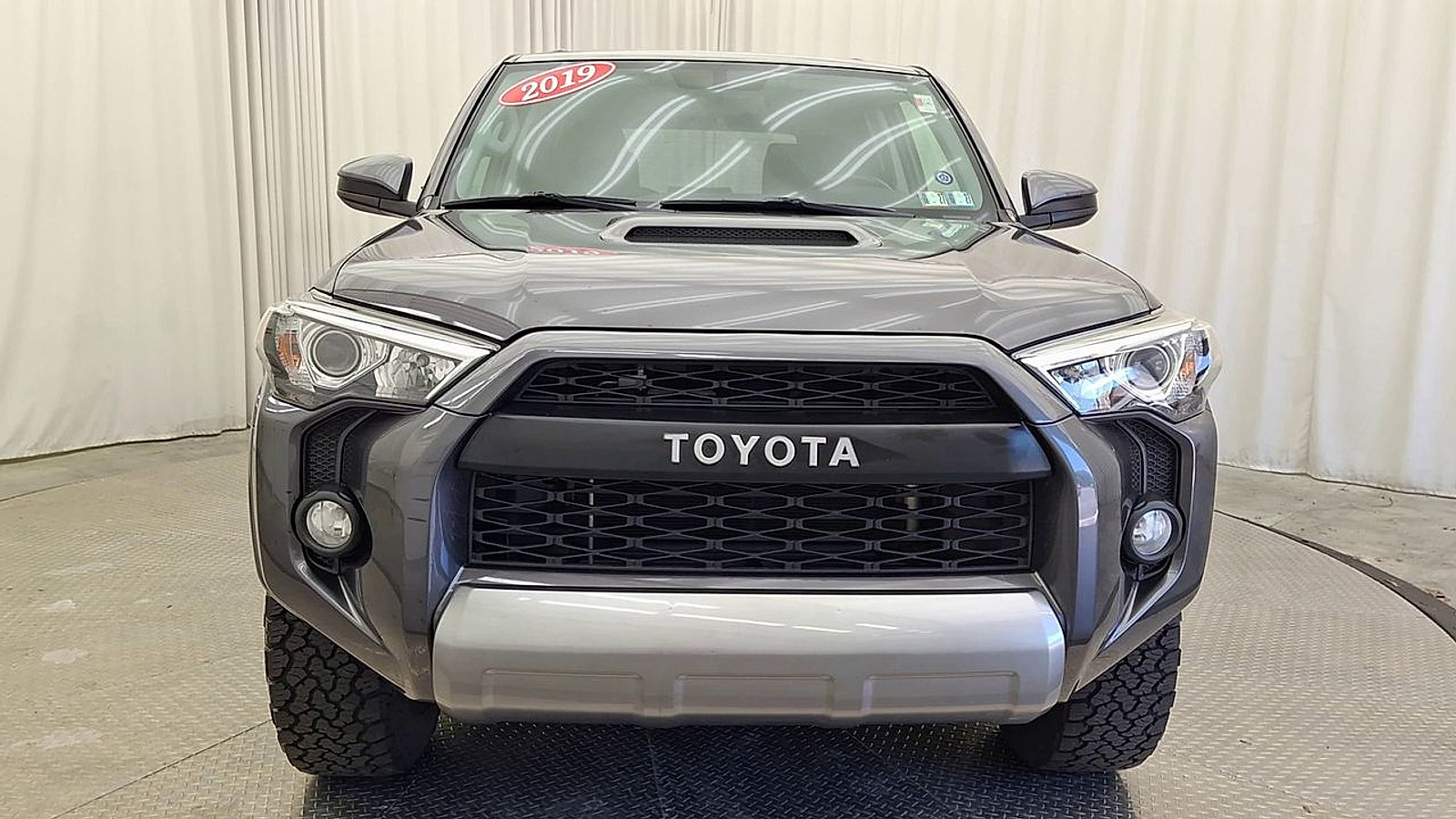 Certified 2019 Toyota 4Runner TRD Off-Road AWD/4WD image 6