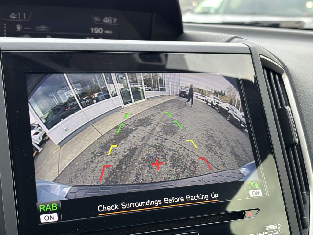 Used 2020 Subaru Crosstrek 2.0i Limited w/ Moonroof Package w/Navigation image 32