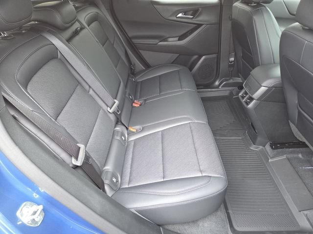 New 2027 Chevrolet Equinox LT w/ Convenience Package II FWD image 20