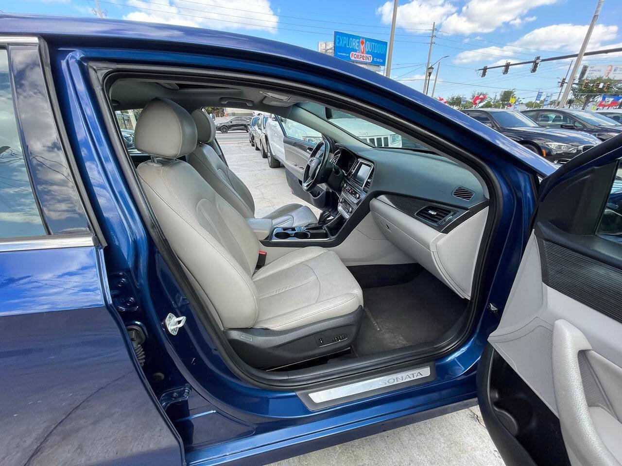 Used 2018 Hyundai Sonata Limited FWD image 6