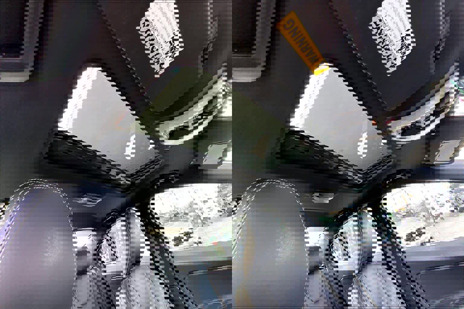 Used 2016 Volvo S60 T5 Premier w/ Convenience Package image 13