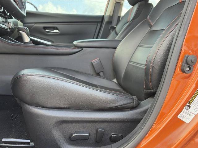 Certified 2025 Nissan Sentra SR w/ SR Premium Package FWD image 26