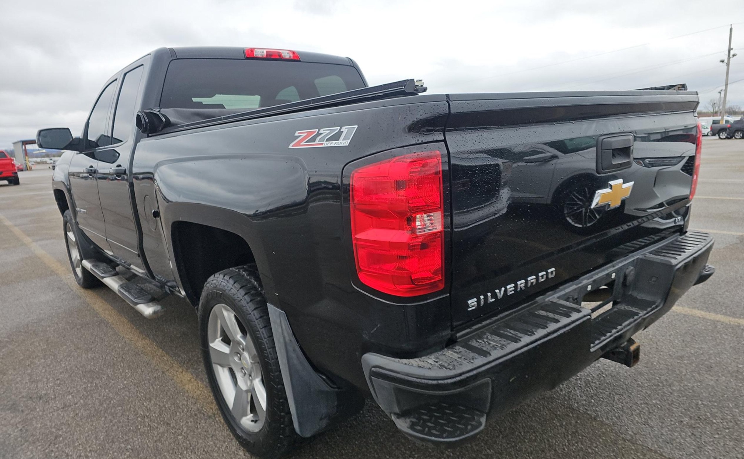 Used 2016 Chevrolet Silverado 1500 LT w/ All Star Edition AWD/4WD image 5