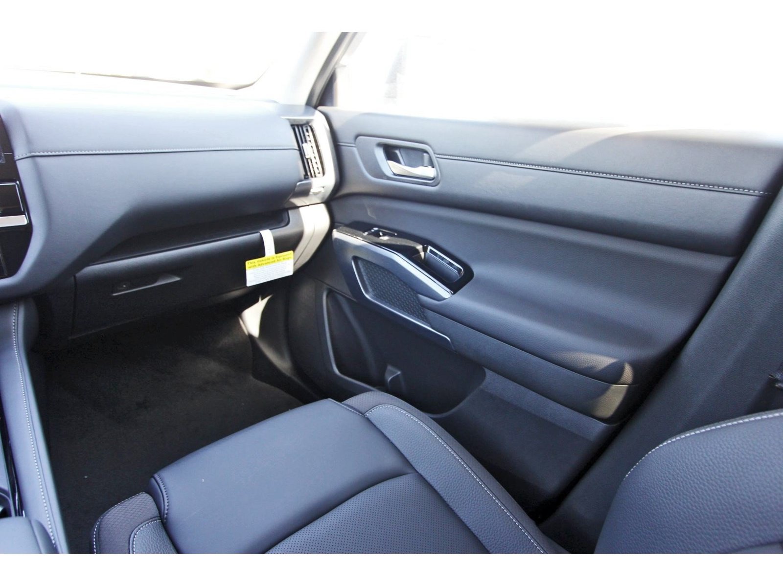 Certified 2026 Nissan Sentra SV w/ SV Convenience Package FWD image 14