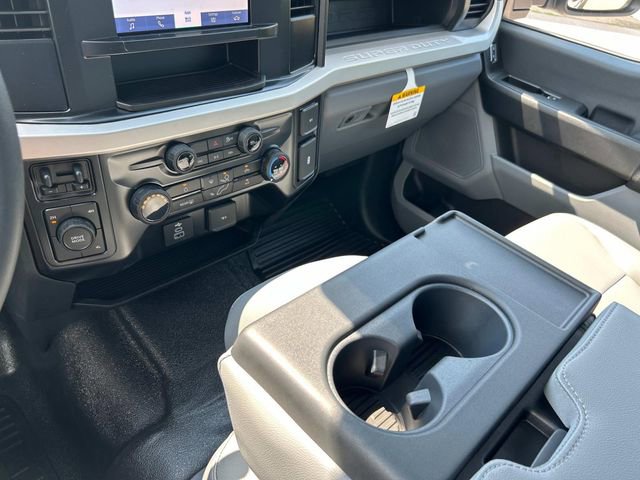 New 2026 Ford F450 XL w/ XL Chrome Package AWD/4WD image 23