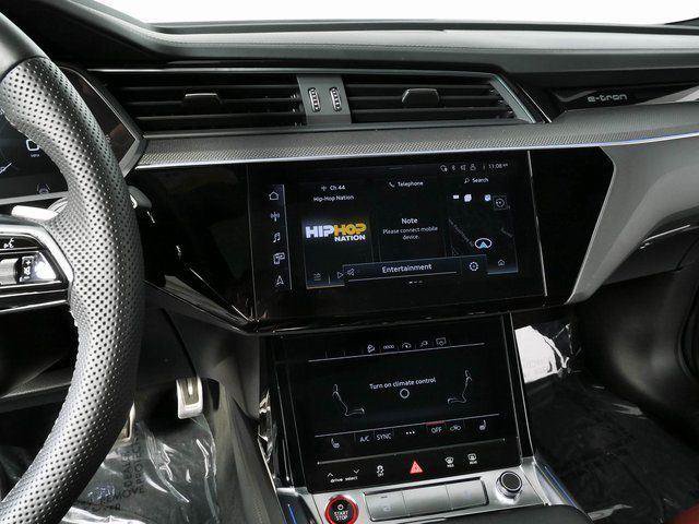 Used 2024 Audi SQ8 e-tron Premium Plus w/ Black Optic Package AWD/4WD image 13