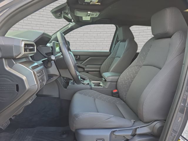 Used 2026 Toyota Tacoma SR5 AWD/4WD image 15
