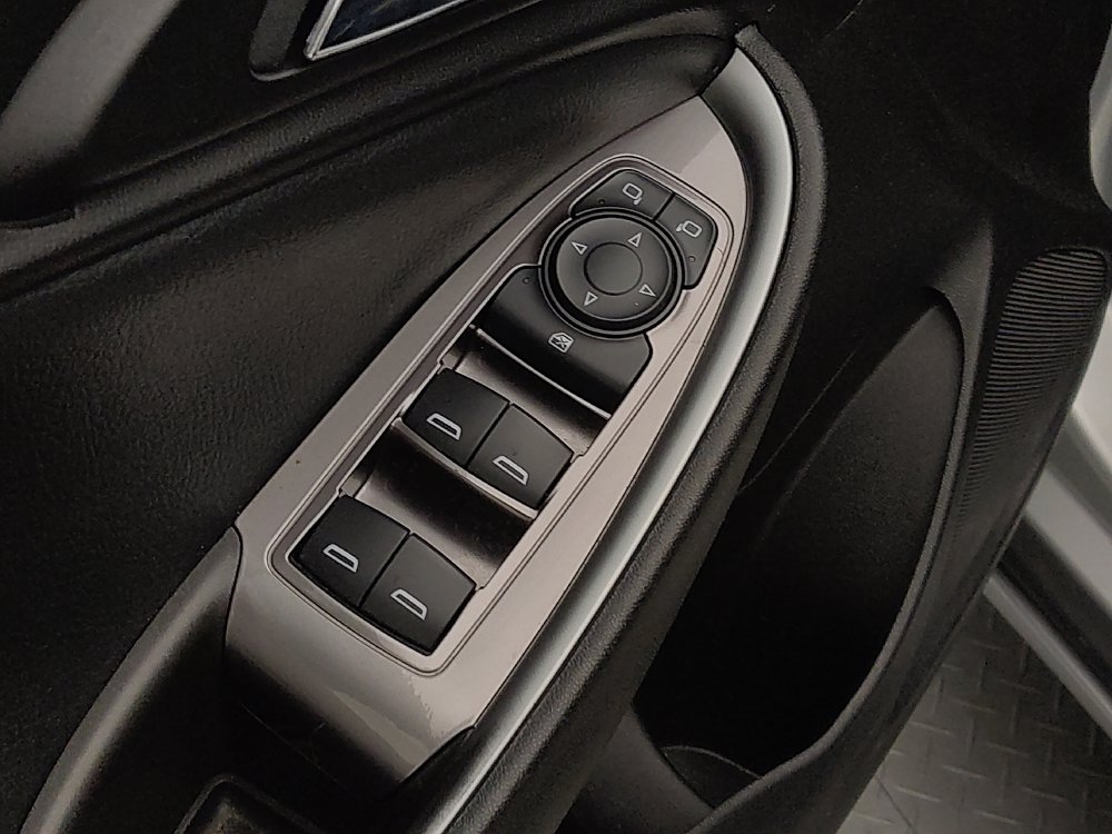 Used 2018 Chevrolet Malibu LS FWD image 27