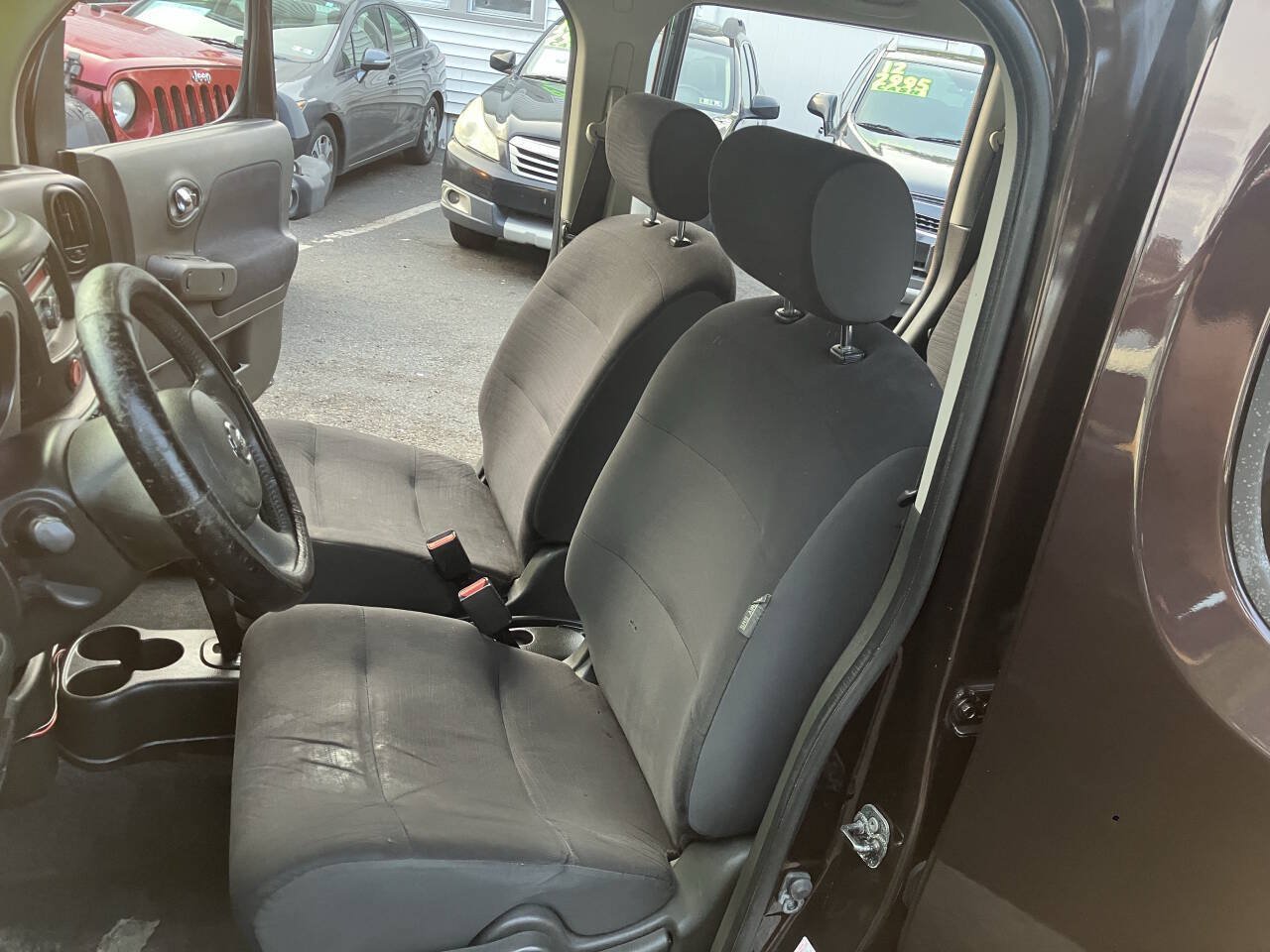 Used 2011 Nissan Cube 1.8 S w/ Interior Designer Pkg FWD image 25