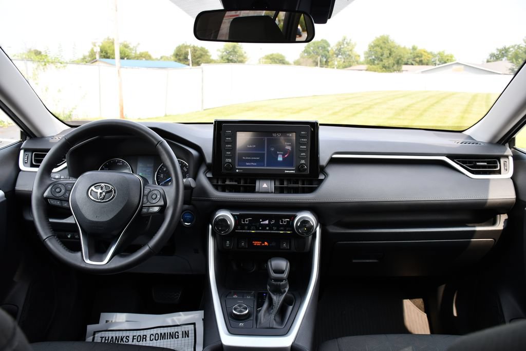 Used 2021 Toyota RAV4 XLE w/ Convenience Package AWD/4WD image 22