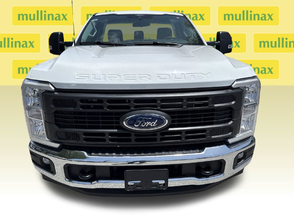 New 2026 Ford F250 XL w/ XL Chrome Package RWD image 11