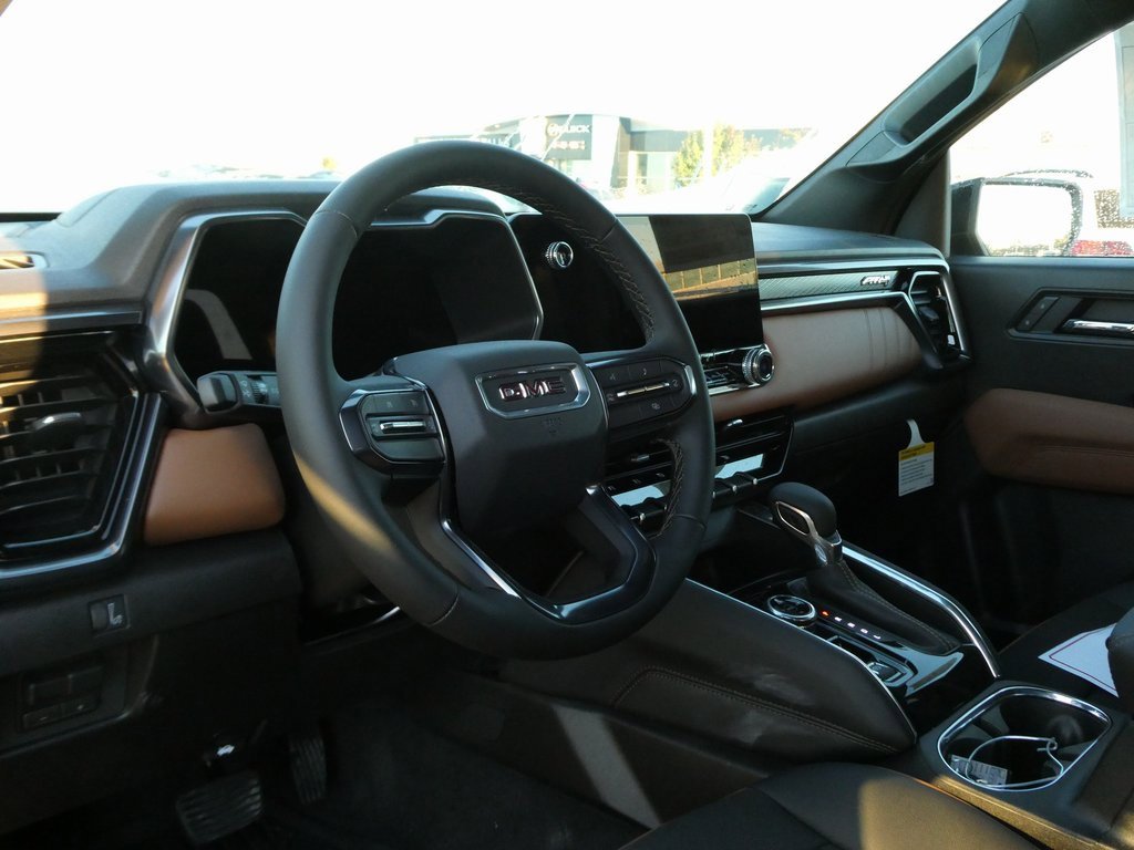 New 2026 GMC Canyon AT4 image 29