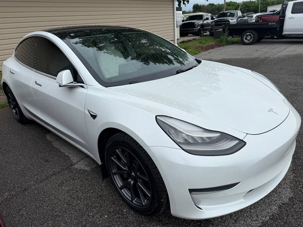 Used 2020 Tesla Model 3 Standard Range Plus RWD image 20