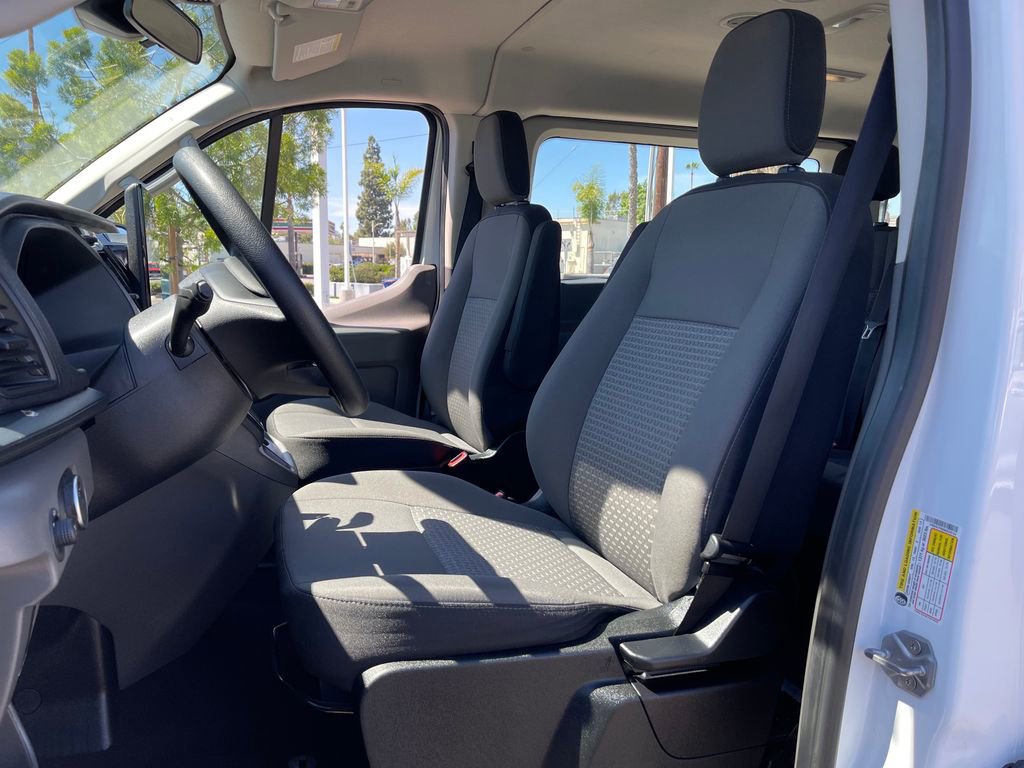 Used 2025 Ford Transit 350 XLT RWD image 12