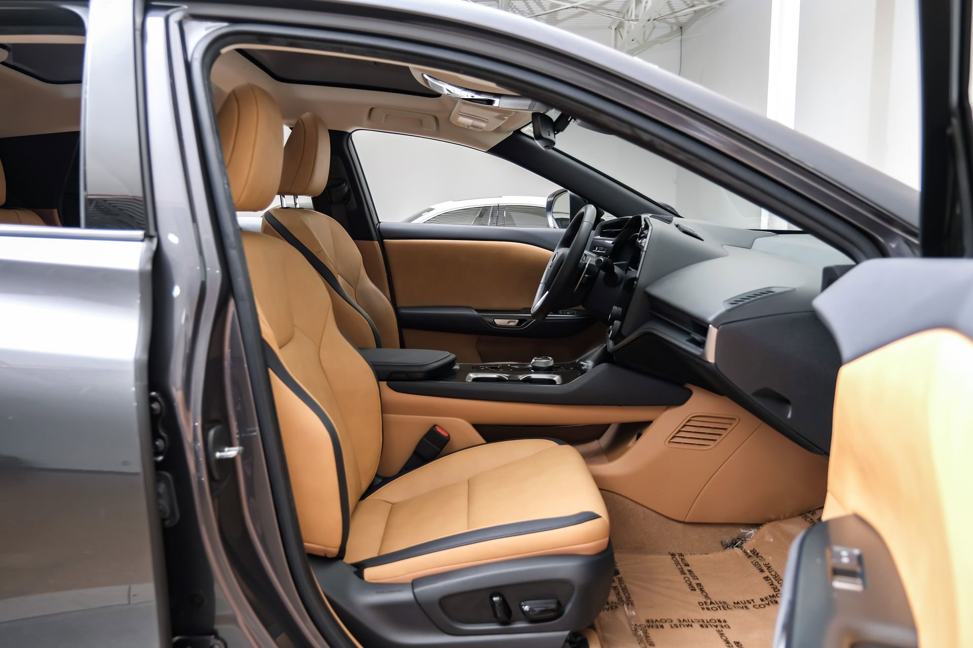 Used 2023 Lexus RZ 450e Premium w/ Technology Package image 38